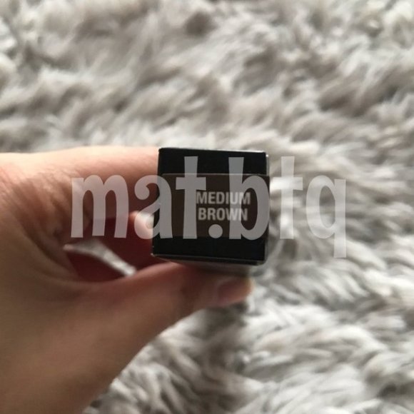 Anastasia Beverly Hills Brow Wiz in Medium Brown - Picture 2 of 3